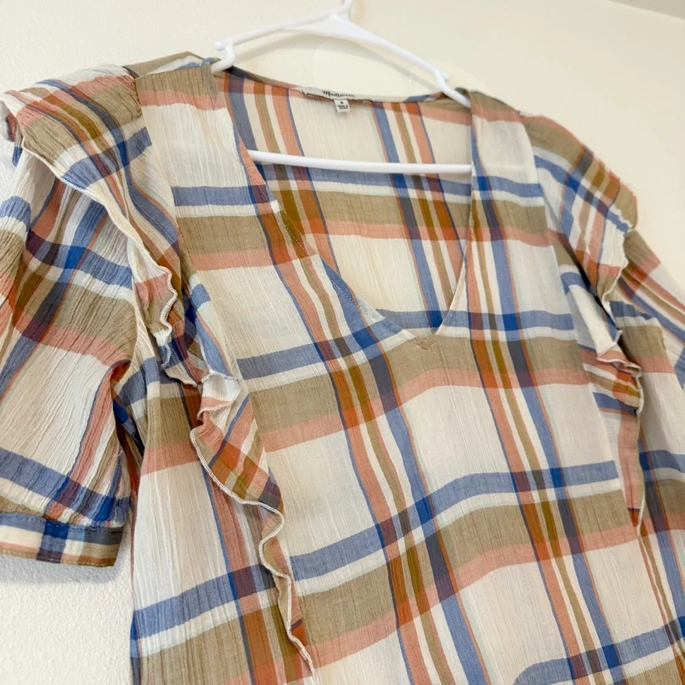 Madewell Women's Short Sleeve V-Neck Shoulder-Ruffle Top in Plaid